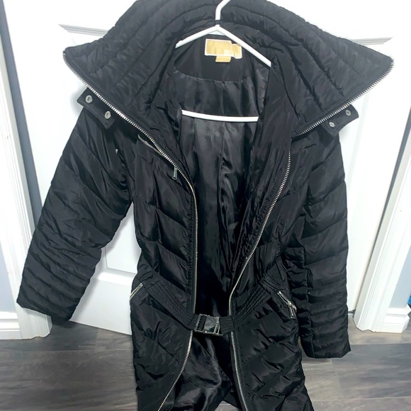 Michael Kors stylish, comfy, jacket - Picture 3 of 3